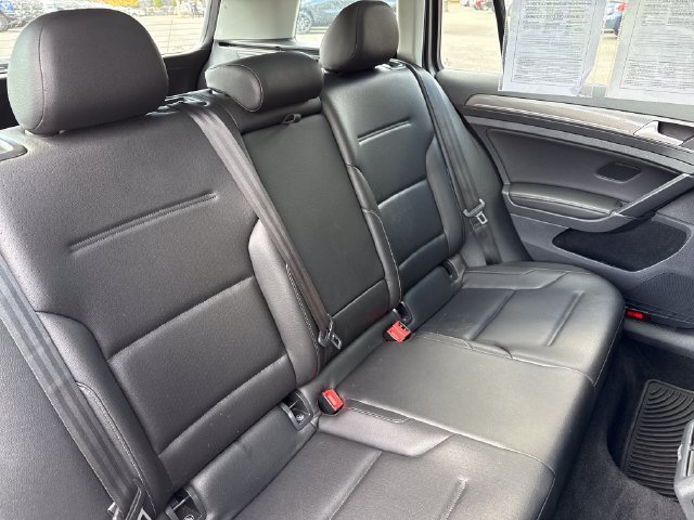 Used 2017 Volkswagen Golf Alltrack SE AWD/4WD image 22
