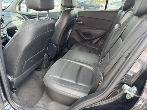 Used 2017 Chevrolet Trax Premier w/ Driver Confidence II Package image 6