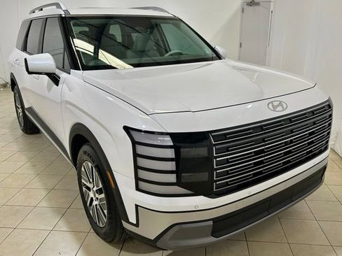 Used 2026 Hyundai Palisade SEL Premium FWD image 7
