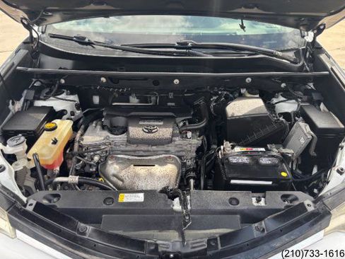 Used 2016 Toyota RAV4 LE FWD image 10