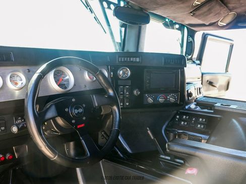 Used 2006 HUMMER H1 4-Door Wagon AWD/4WD image 24