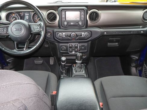 Used 2018 Jeep Wrangler Unlimited Sport S AWD/4WD image 10