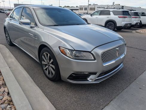 Used 2020 Lincoln Continental FWD image 5