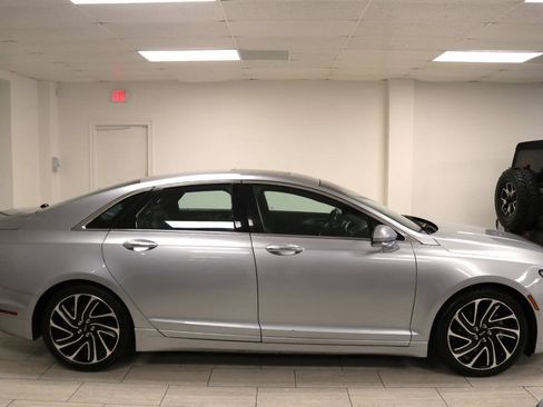 Used 2020 Lincoln MKZ Reserve w/ Elements Package FWD image 11