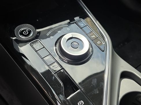 New 2026 Kia Niro Wind FWD image 26