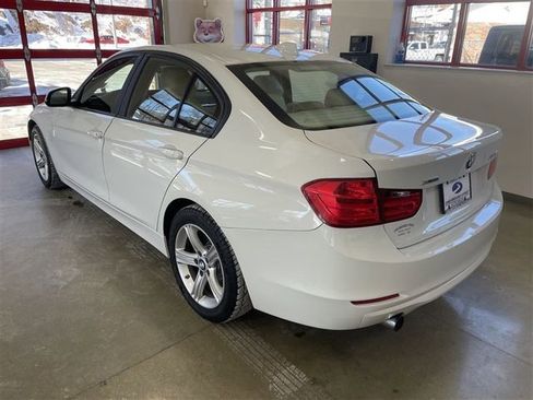 Used 2015 BMW 320i xDrive Sedan image 5