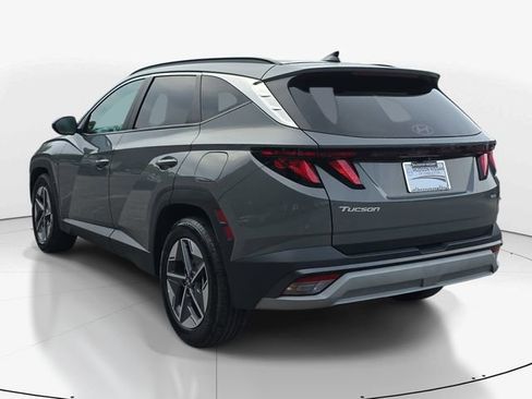 Used 2025 Hyundai Tucson SEL FWD image 8
