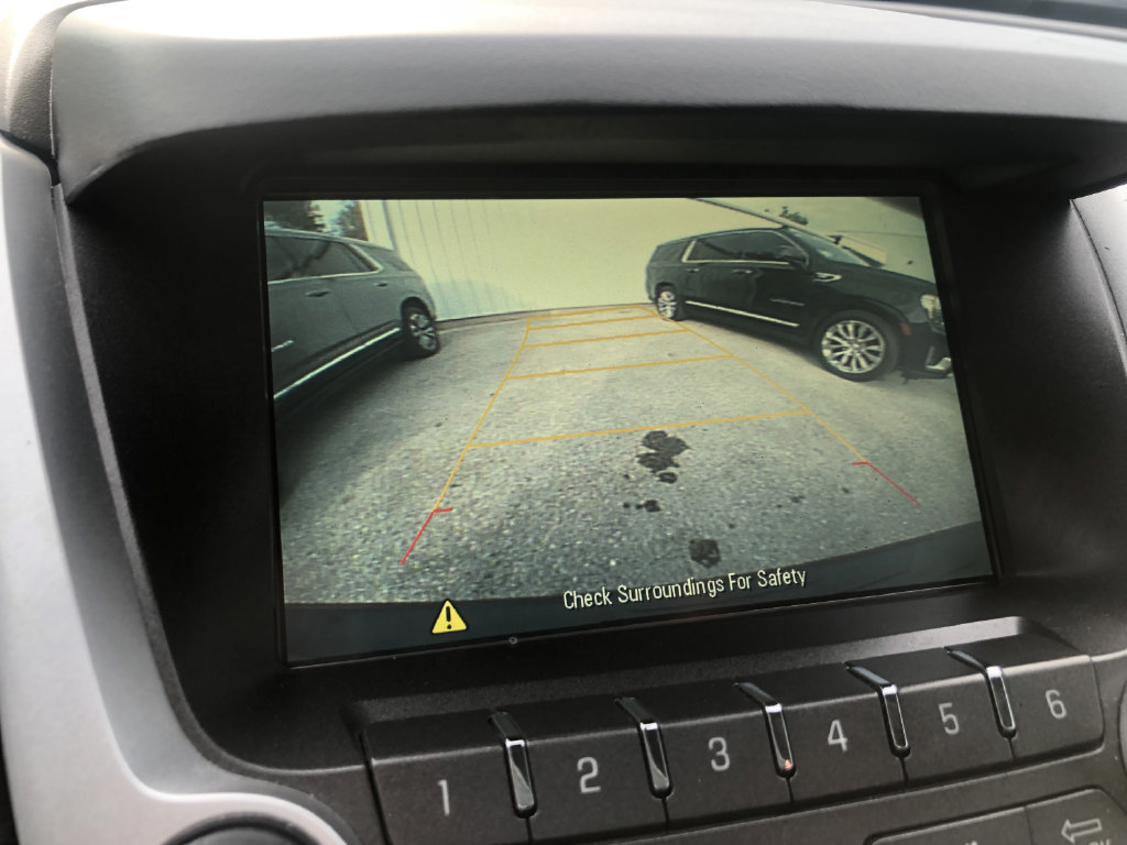 Used 2017 Chevrolet Equinox LT w/ Convenience Package FWD image 14