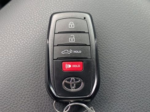 New 2025 Toyota Tacoma Limited AWD/4WD image 27