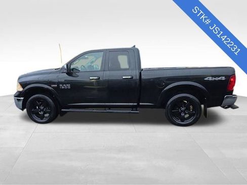 Used 2018 RAM 1500 SLT image 4
