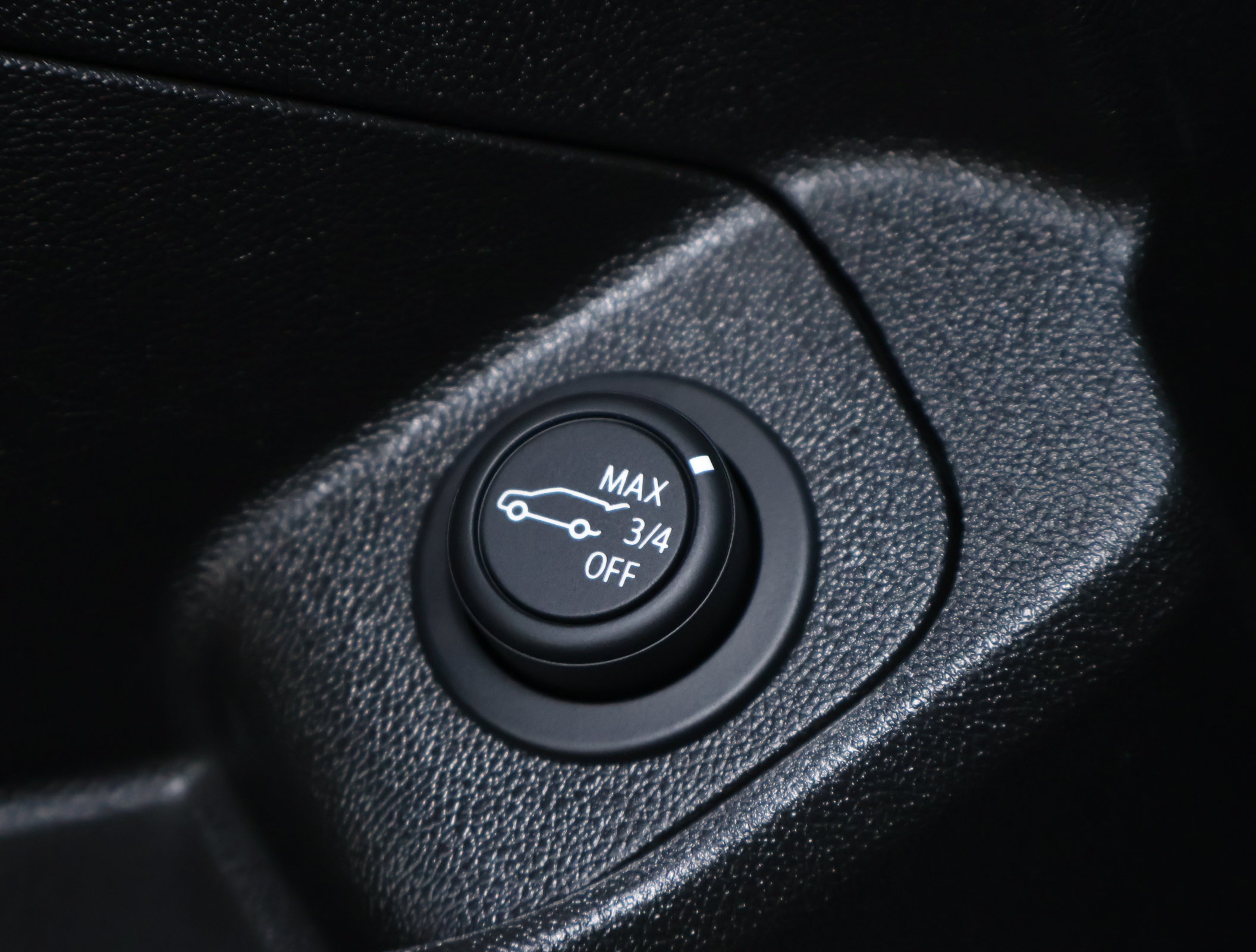Used 2022 GMC Terrain SLT w/ Infotainment Package II FWD image 10