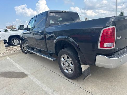 Used 2018 RAM 2500 Laramie AWD/4WD image 4