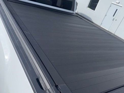 Used 2022 GMC Sierra 2500 AT4 w/ AT4 Premium Plus Package image 13