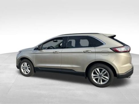 Used 2018 Ford Edge SEL w/ Equipment Group 201A image 3