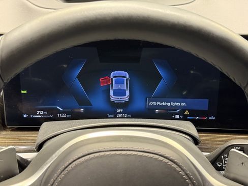 Used 2024 BMW X6 xDrive40i image 34