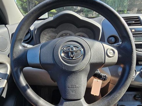 Used 2009 Toyota RAV4 4WD image 15