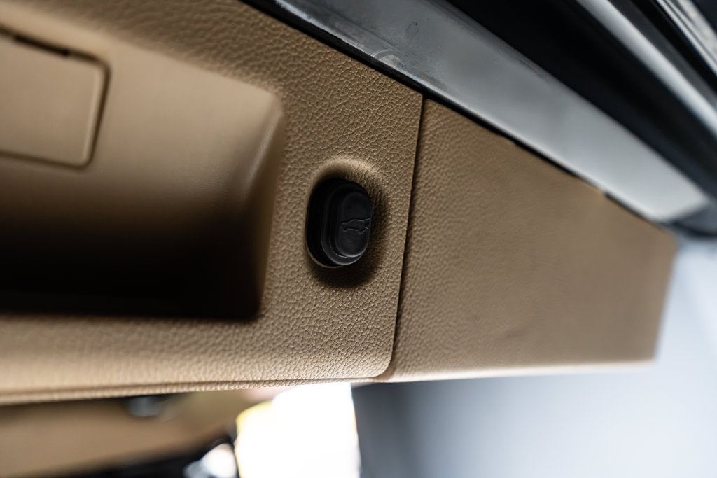 Used 2020 Cadillac Escalade Platinum AWD/4WD image 49
