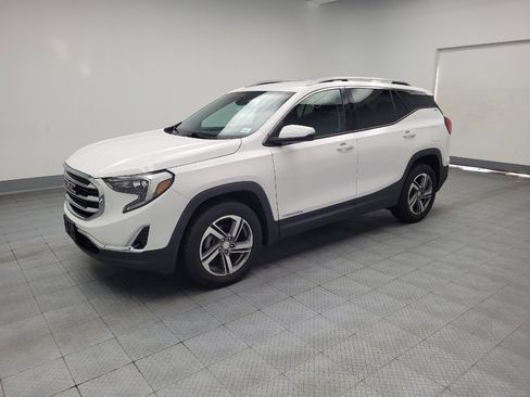 Used 2020 GMC Terrain SLT AWD/4WD image 2