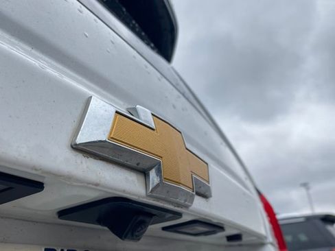 Used 2018 Chevrolet Tahoe LT w/ Luxury Package image 7