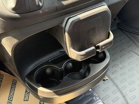 New 2025 RAM ProMaster 2500 w/ Premium Convenience Group image 21