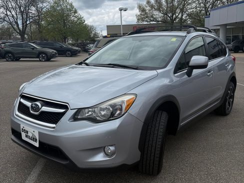 Used 2014 Subaru Crosstrek 2.0i Limited AWD/4WD image 3