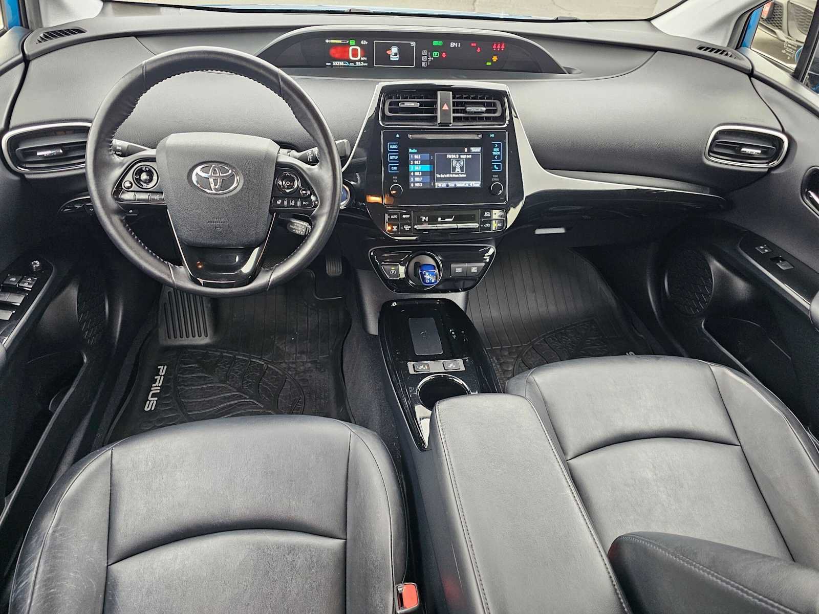 Used 2019 Toyota Prius XLE w/ Premium Convenience Package FWD image 18