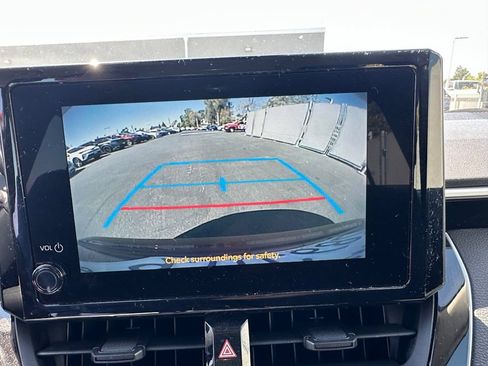 Used 2024 Toyota Corolla LE FWD image 12