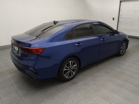 Used 2022 Kia Forte LXS FWD image 10