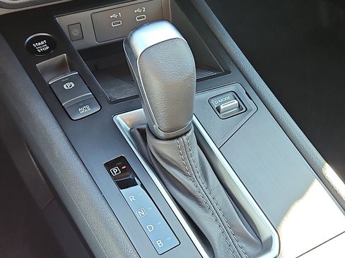 New 2026 Nissan Kicks SV w/ SV Premium Package image 12