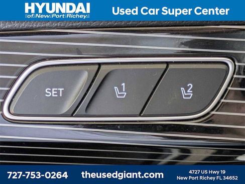 Used 2023 Hyundai Palisade Calligraphy image 29