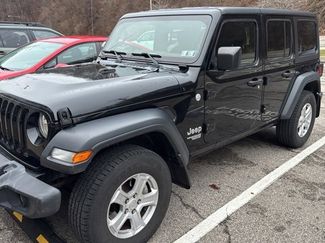 Used 2018 Jeep Wrangler Unlimited Sport S video 3