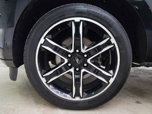 Used 2020 Ford Expedition Limited w/ Equipment Group 303A image 2