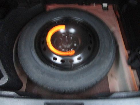 Used 2017 Jeep Renegade Latitude image 37