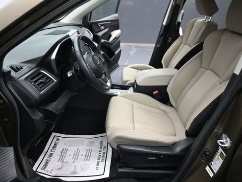 Used 2024 Subaru Ascent Premium w/ Convenience Package image 14