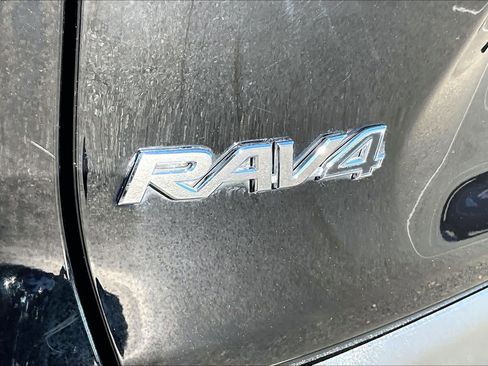 Used 2023 Toyota RAV4 LE image 30