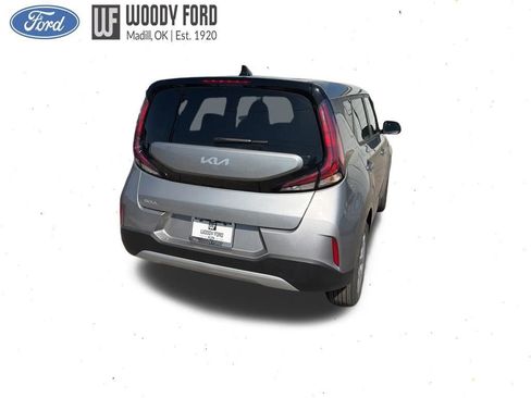 Used 2024 Kia Soul LX w/ Option Group 015 FWD image 3