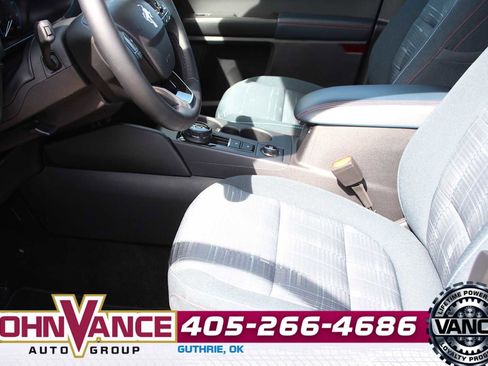 Used 2024 Ford Bronco Sport Heritage w/ Heritage Convenience Package image 27