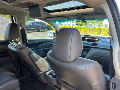Used 2011 Honda Odyssey EX-L image 34