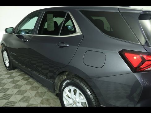 Used 2023 Chevrolet Equinox LT image 15