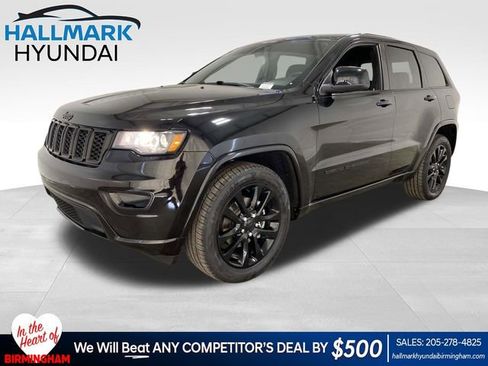 Used 2020 Jeep Grand Cherokee Altitude image 1