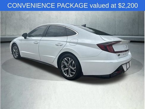 Used 2021 Hyundai Sonata SEL w/ Convenience Package FWD image 4