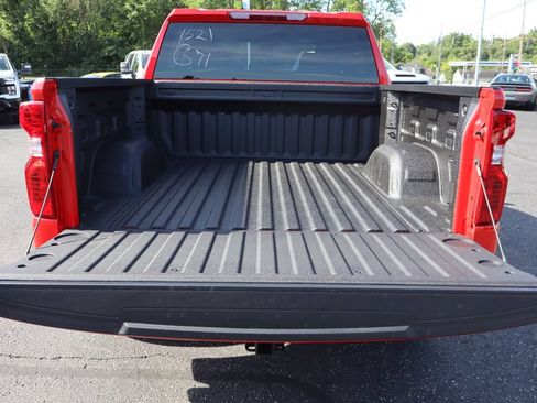 New 2026 Chevrolet Silverado 1500 W/T w/ WT Value Package AWD/4WD image 22