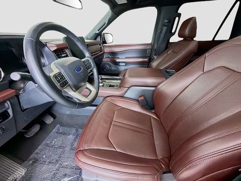 Used 2024 Ford Expedition Limited RWD image 27