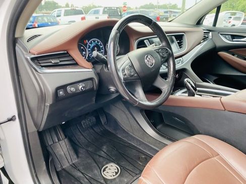 Used 2019 Buick Enclave Avenir w/ Avenir Technology Package image 31