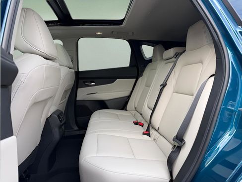 New 2025 Nissan Murano SL w/ Cargo Package image 10