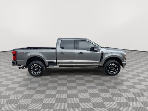 Used 2026 Ford F250 Platinum AWD/4WD image 10