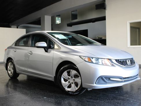 Used 2014 Honda Civic LX image 33
