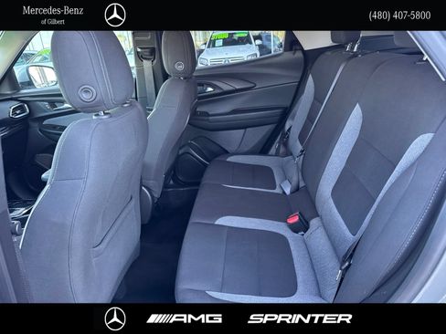 Used 2023 Chevrolet TrailBlazer LT w/ Convenience Package AWD/4WD image 18