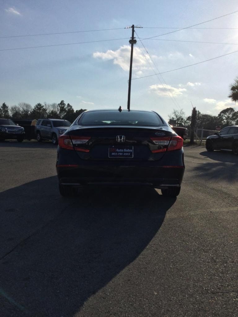 Used 2018 Honda Accord LX image 3