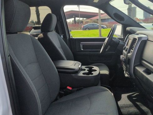 Used 2022 RAM 1500 Classic Warlock AWD/4WD image 31